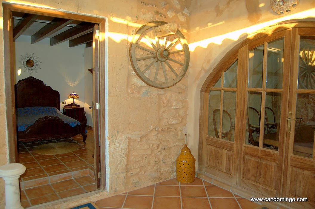 finca-Urlaub-Mallorca-Haus-vermieten-Wohnung-Bauernhof-Palma-Strand-es-trenc-Schwimmbad-Pferde-sa-rapita-ses-covetes-Ferienvermietung-Hochzeit-Ferienvermietung-Radfahren-velo-mallorca-rueda002