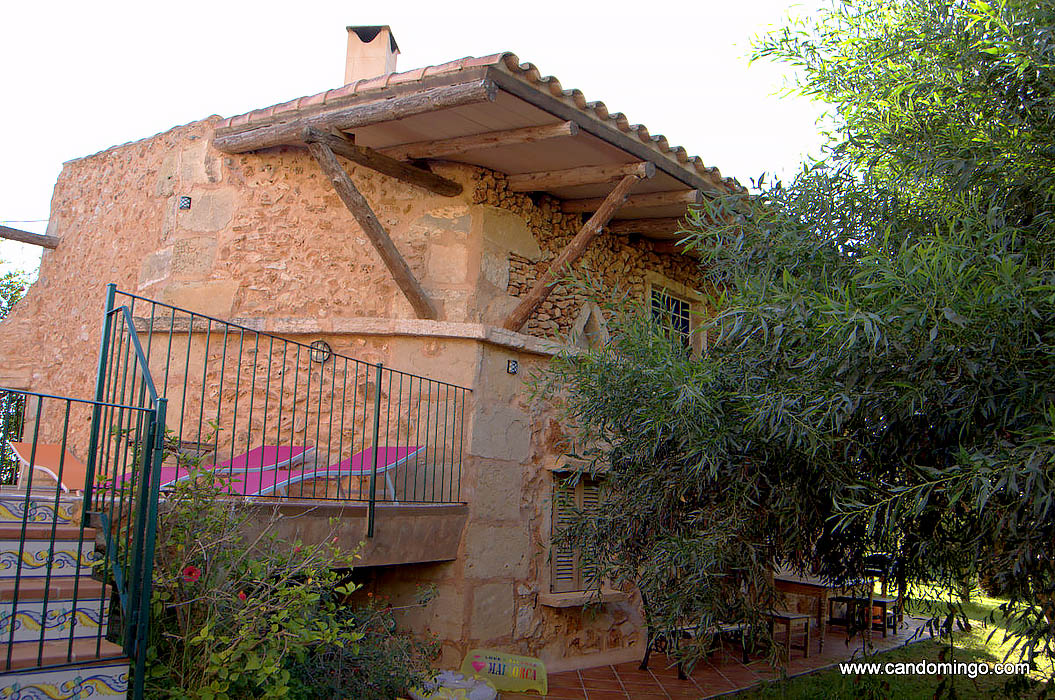 finca-Urlaub-Mallorca-Haus-vermieten-Wohnung-Bauernhof-Palma-Strand-es-trenc-Schwimmbad-Pferde-sa-rapita-ses-covetes-Ferienvermietung-Hochzeit-Ferienvermietung-Radfahren-velo-mallorca-n0010